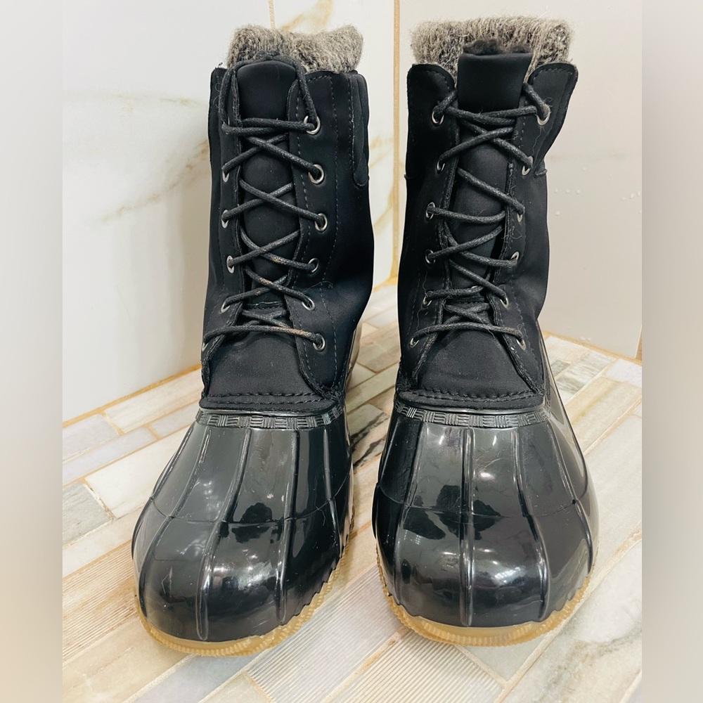 JustFab Black Winter & Rain Duck Boots size 9 - Picture 4 of 16
